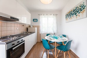 Apartment (A5) | Private kitchen