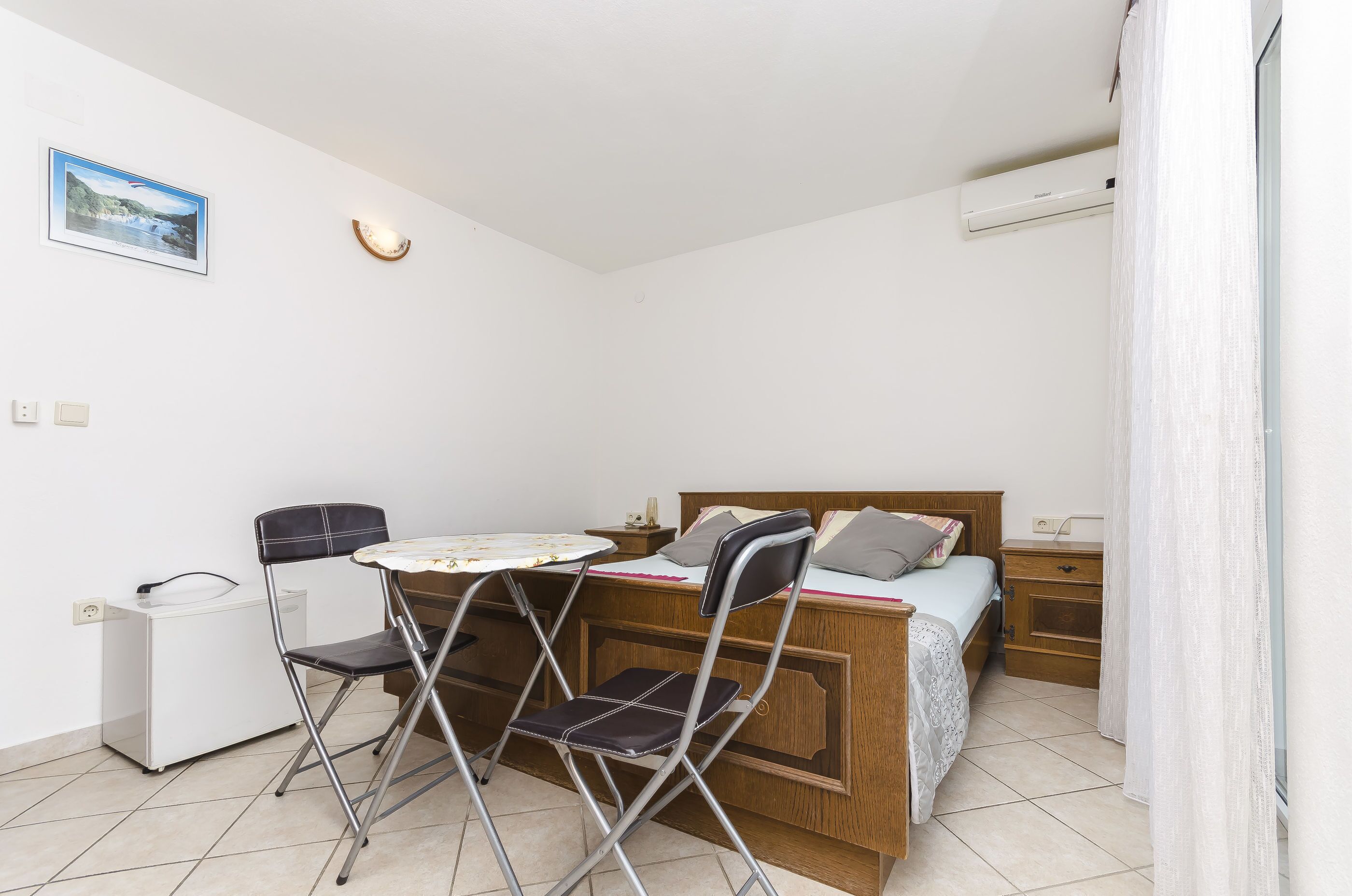 2 bedrooms, free WiFi