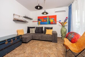 Casa | Sala de estar | Televisión de pantalla plana 