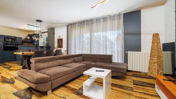 Apartment (A5) | Living room