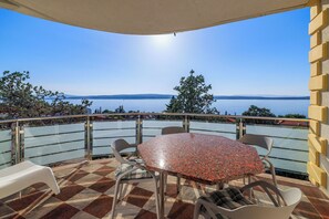 Apartment (A1) | Balcony