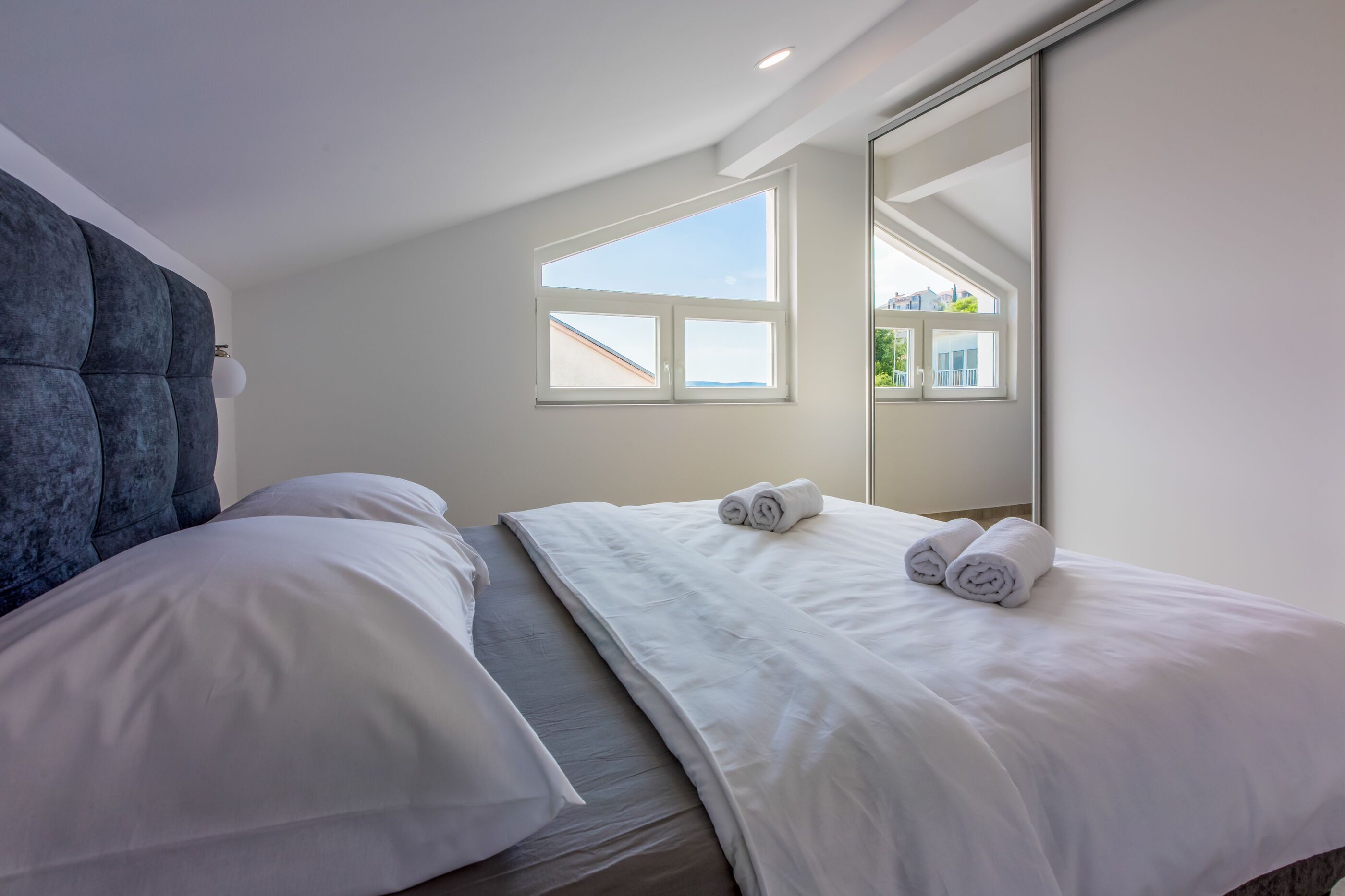 4 bedrooms, free WiFi, bed sheets