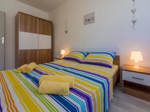 2 chambres, accès au Wi-Fi (inclus)