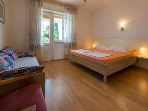 1 chambre, Wi-Fi gratuit, draps fournis