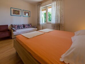 1 chambre, accĂšs au Wi-Fi (inclus), literie fournie