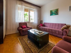 Living room | TV - Apartment Mia (Crikvenica)