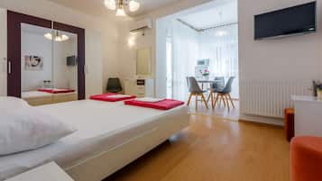 7 Schlafzimmer, Bügeleisen/Bügelbrett, kostenloses WLAN