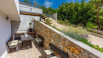 Área de parrillas y picnic