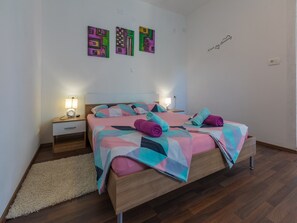 2 bedrooms, iron/ironing board, free WiFi - Apartment Lena (Crikvenica)