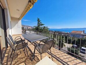 Apartment (A2) | Water view