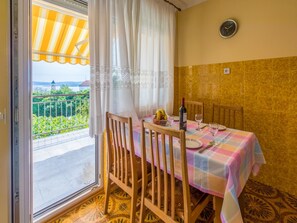 Cuisine privée | Réfrigérateur, four à micro-ondes, un four, surface de cuisson