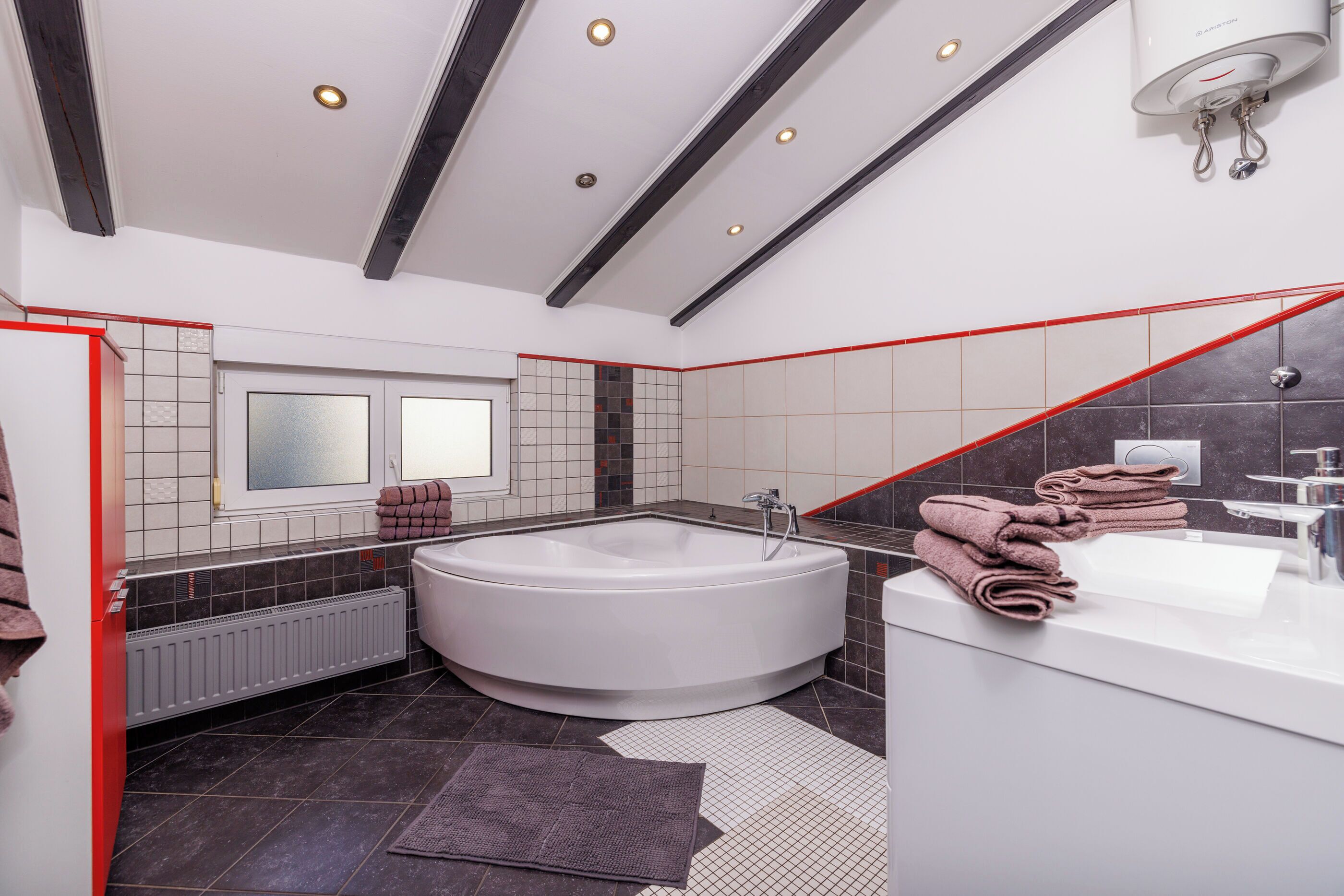 Apartment (A3) | Bathroom | Shower
