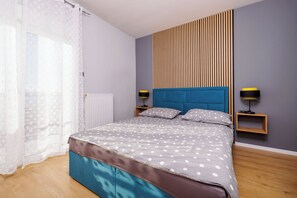 Apartment (A3) | 3 bedrooms, iron/ironing board, free WiFi, bed sheets