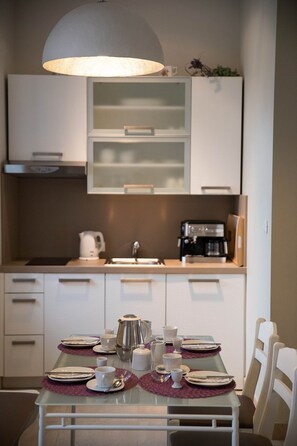 Private kitchen - Apartments Latino (Crikvenica)