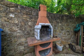 BBQ/picnic area