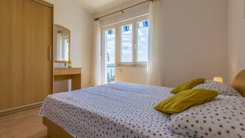 3 habitaciones y wifi gratis