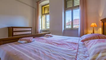 1 bilik tidur, seterika/papan seterika, Wi-fi percuma