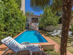 Piscine extérieure, piscine chauffée