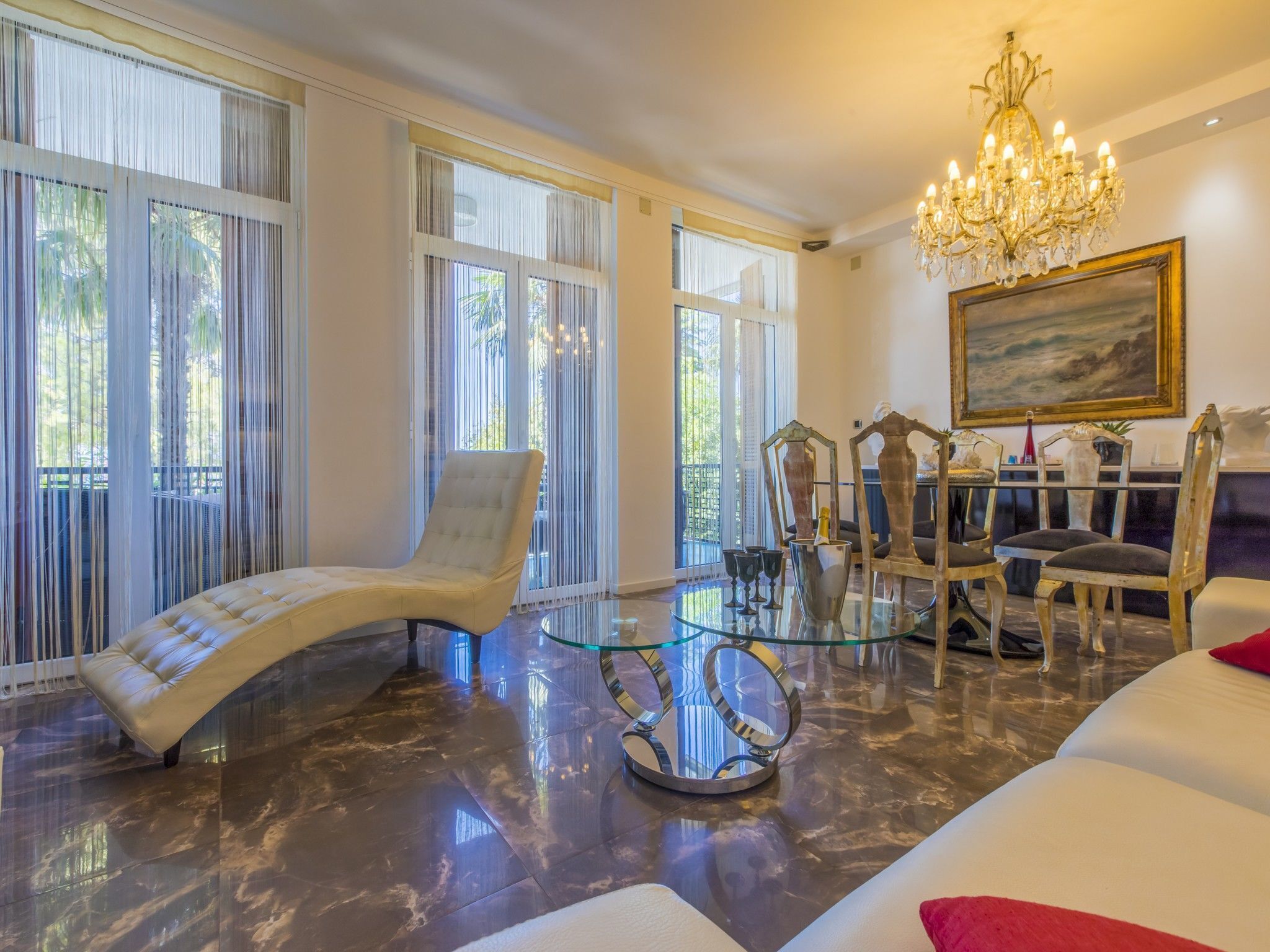 Apartment (A1) | Living room | DVD player