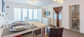 Apartments Josip