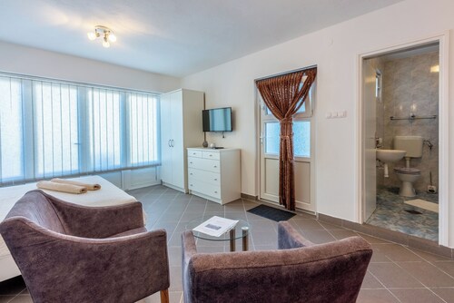 Apartments Josip