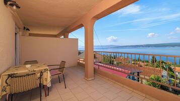 Studio (A1) | Vue sur lâeau