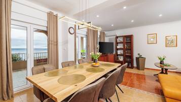 Apartment (A3) | Speisen