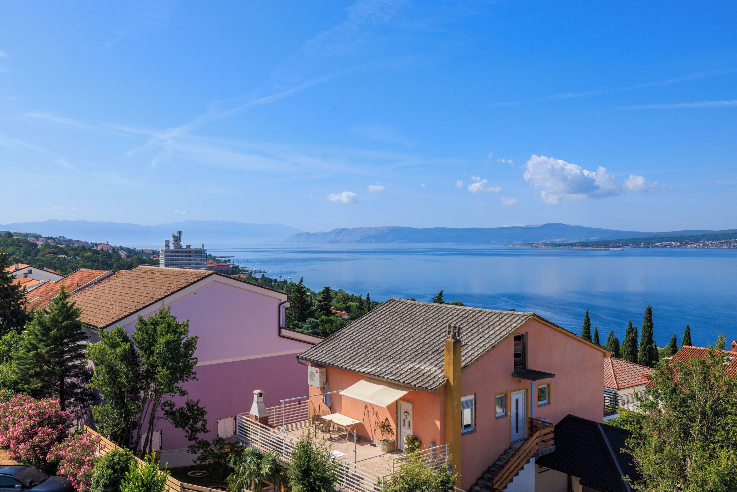 إطلالة على المياه