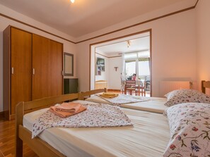 3 bedrooms, free WiFi