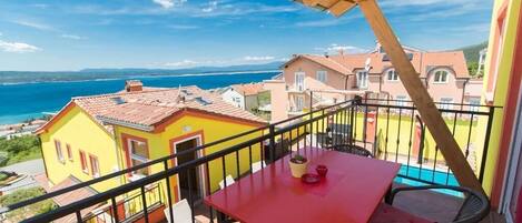 Leilighet (A1) | Eget kjøkken | Kjøleskap, kokeplater, espressomaskin og vannkoker