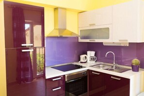 Apartment (A3) | Private kitchen - Apartments Ana Lorena (Crikvenica)