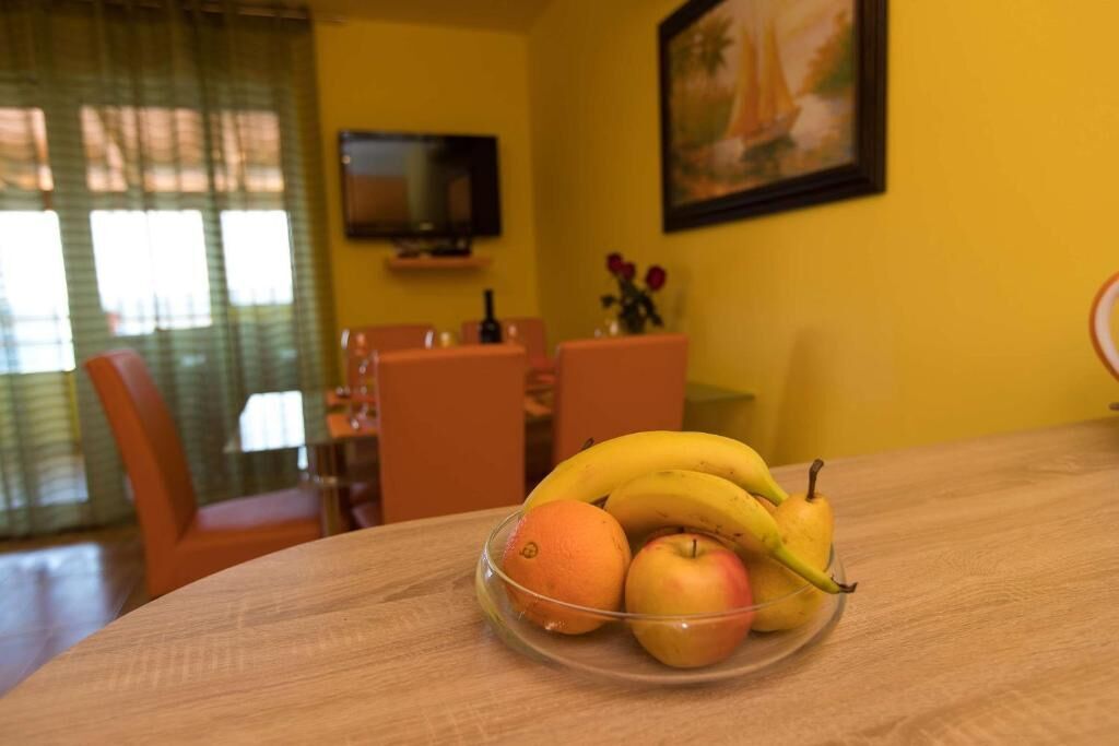 Appartement (A5) | Cuisine privée | Réfrigérateur, plaque de cuisson, machine à expresso