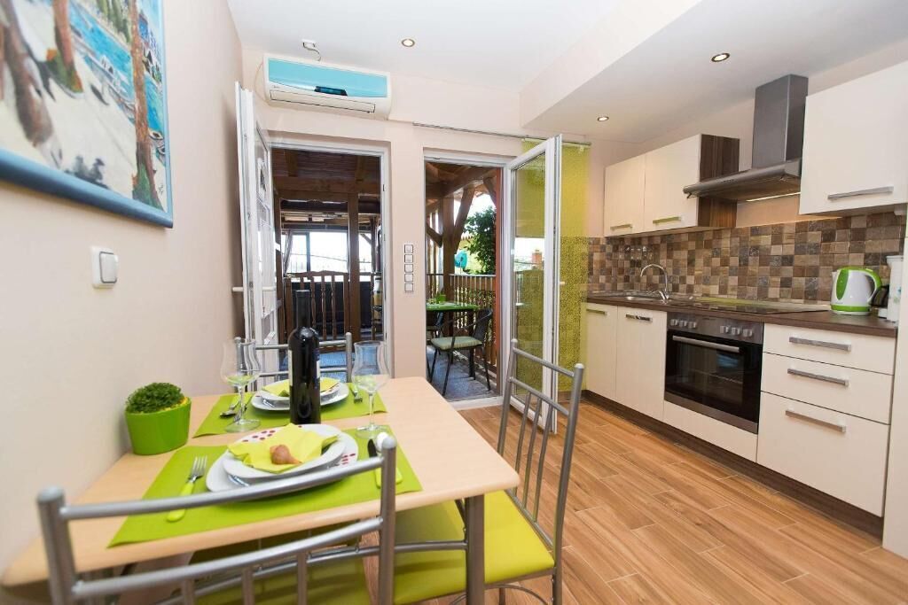 Studio (A7) | Eigene Küche