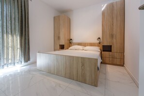 5 habitaciones, wifi gratis y ropa de cama 