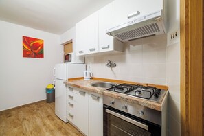Apartment (A3) | Private kitchen