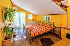 Estudio (A1) | 2 dormitorios, wifi gratis, ropa de cama
