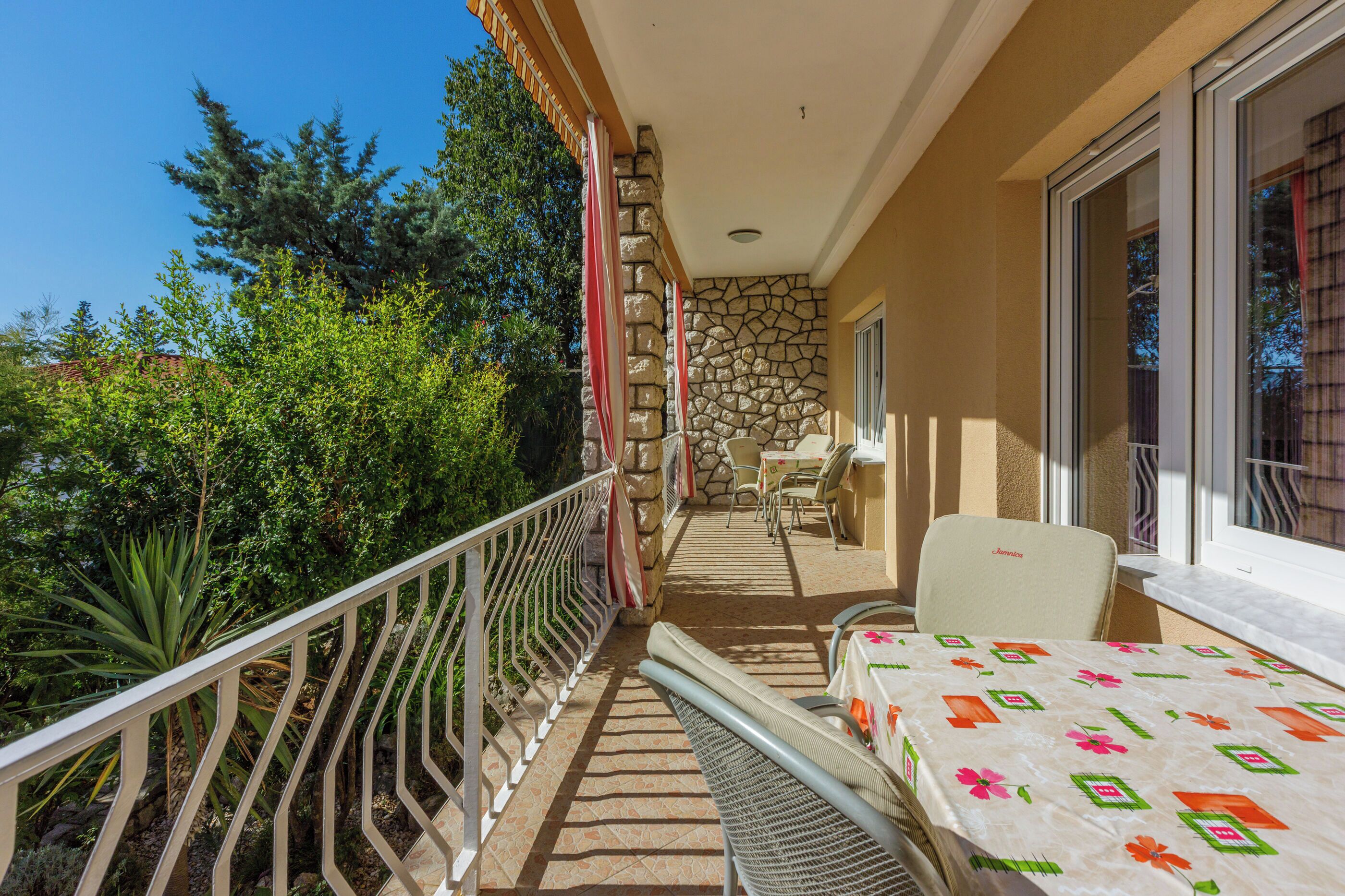 Apartment (A2) | Balcony