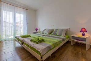 8 Schlafzimmer, kostenloses WLAN, Bettwäsche