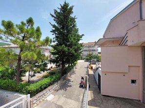Apartment (A3) | Property grounds - Apartments Marija (Crikvenica)
