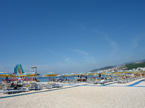 Beach - Apartments Marija (Crikvenica)
