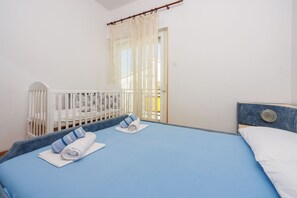 Apartment (A1) | 2 bedrooms, free cribs/infant beds, free WiFi
