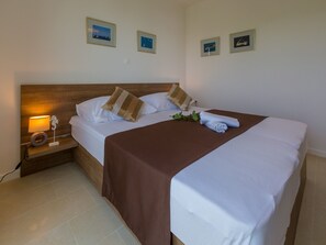 8 Schlafzimmer, Zimmersafe, Bügeleisen/Bügelbrett, kostenloses WLAN