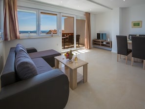 Living room | TV