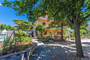 Building design - Apartments Lilin (Crikvenica)