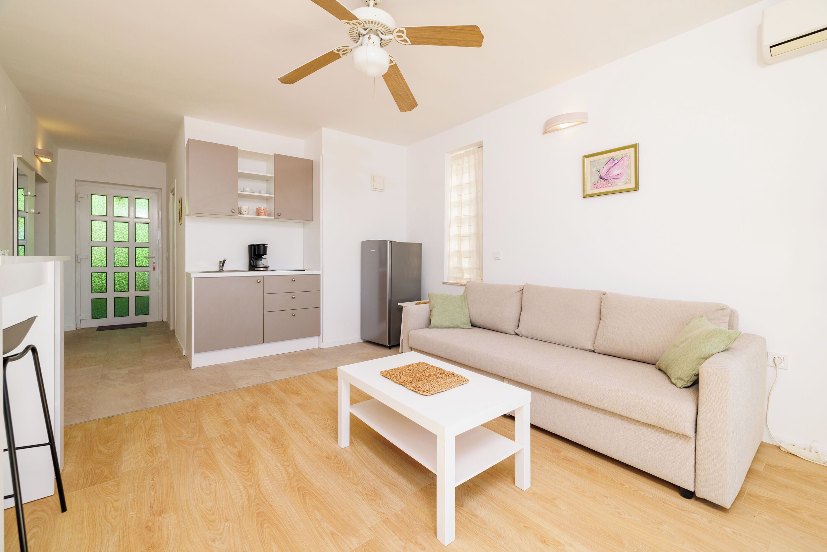 غرفة المعيشة