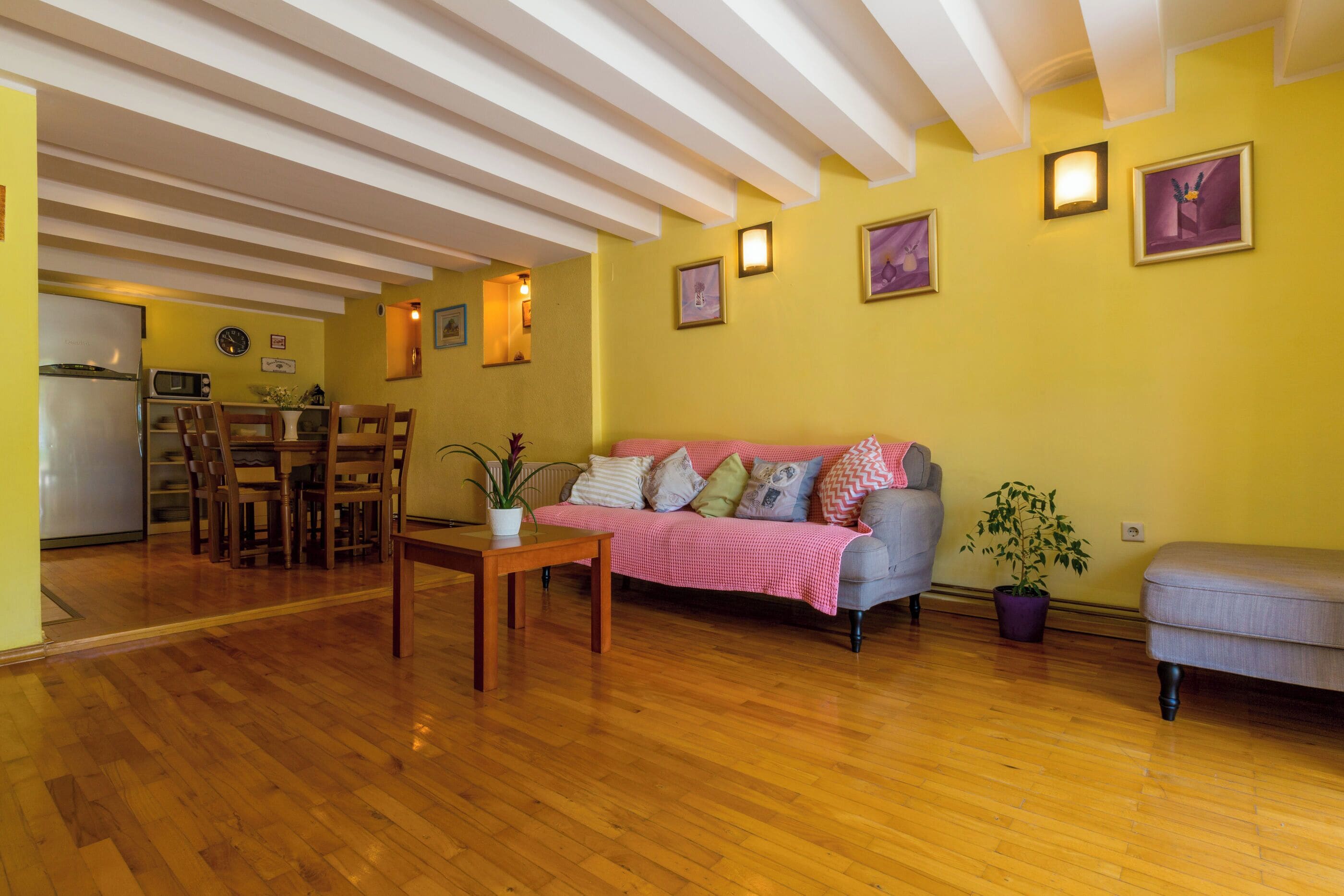 Apartment (A7) | Living room