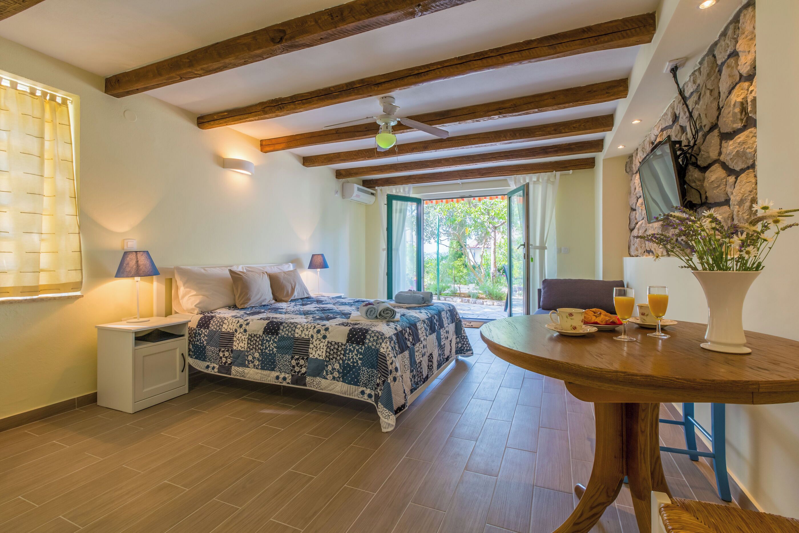 Studio (A3) | 7 bedrooms