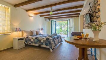 Studio (A3) | 7 bedrooms