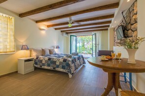 Studio (A3) | 7 bilik tidur 