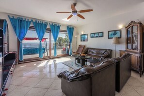 Apartment (A1) | Living room